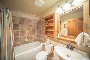 Red Hawk Townhomes 2333