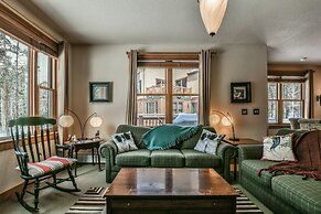 Red Hawk Townhomes 2333