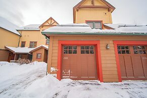 Red Hawk Townhomes 2333