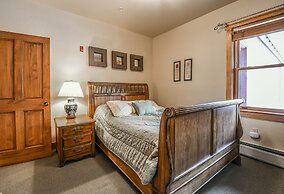 Red Hawk Townhomes 2333