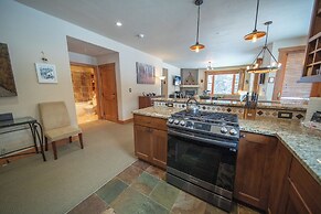 Red Hawk Townhomes 2333