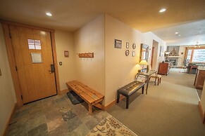 Red Hawk Townhomes 2333