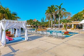 Puerto Aventuras Hotel & Beach Club