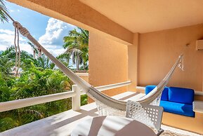 Puerto Aventuras Hotel & Beach Club