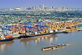 Hosteeva 2BR Steps to St. Charles Ave