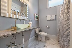 Apartment near French Quarter