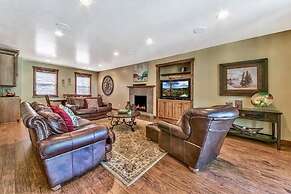 Lv12: Luxury Villa Walk to the Beach