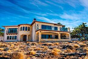 Lx14: Luxury Golf Course Villa With 360 Ocean View