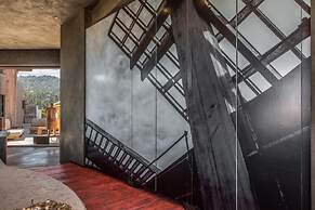 Lx21: 360 Ocean View