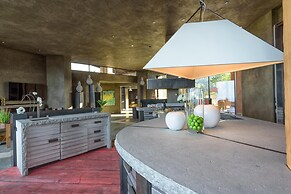 Lx21: 360 Ocean View