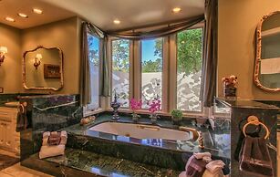 Lx33: Luxury Vacation Villa On Pebble Beach With Pool