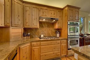 Mv16 : Bear Lair Estate With Hot Tub