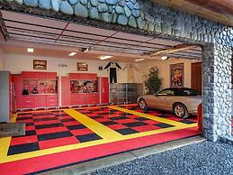 Lx28: Gold Beach Oceanfront Estate