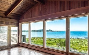 Lx5: Ocean Front Villa