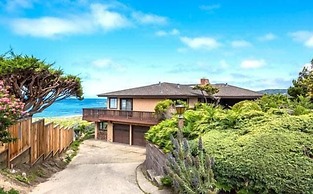 Lx5: Ocean Front Villa
