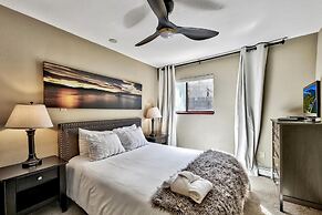 Mv49 Lake Tahoe a Block From the Caverock Beach