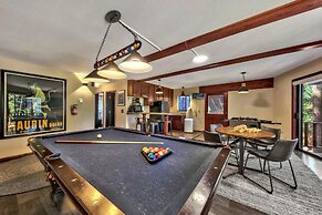 Mv49 Lake Tahoe a Block From the Caverock Beach