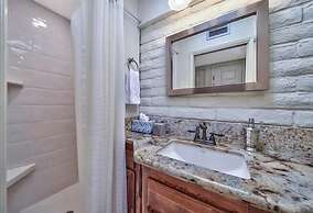 Mv26: Waterfront Tahoe Keys Condo Long Term Only