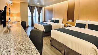 West Plaza Hotel at Lebuu Street