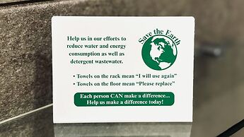 West Plaza Hotel at Lebuu Street