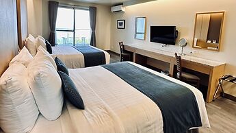 West Plaza Hotel at Lebuu Street