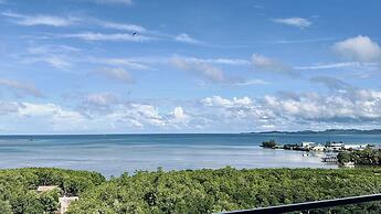 West Plaza Hotel at Lebuu Street