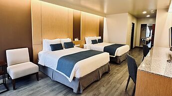 West Plaza Hotel at Lebuu Street