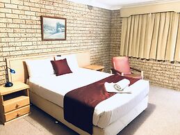 Overlander Motor Lodge