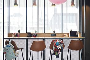 Moxy Birmingham NEC