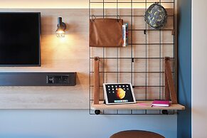 Moxy Birmingham NEC