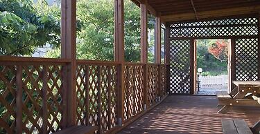 Namhae Bins House Pension