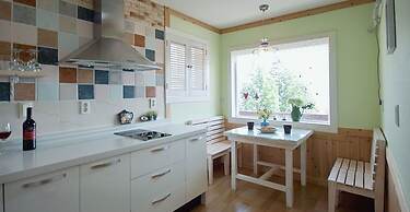 Namhae Bins House Pension