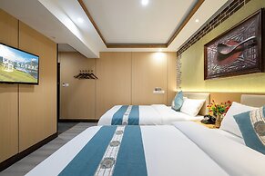 East Hotel The Forbidden City Drum Tower