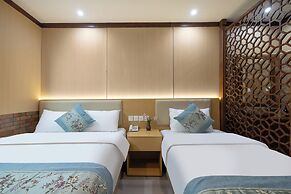 East Hotel The Forbidden City Drum Tower