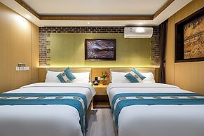 East Hotel The Forbidden City Drum Tower