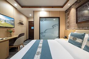 East Hotel The Forbidden City Drum Tower