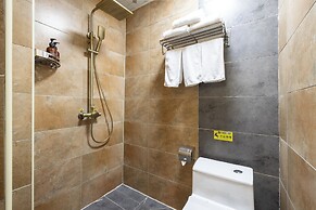 East Hotel The Forbidden City Drum Tower