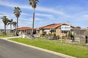 Riviera Beach Resort
