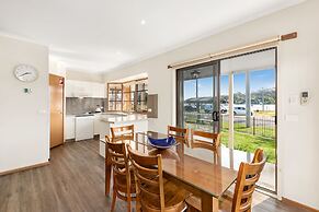 Riviera Beach Resort