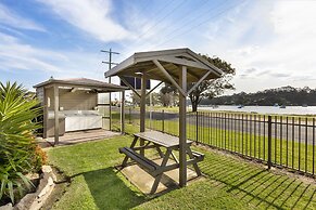 Riviera Beach Resort