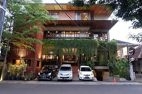 Triple Seven Bed and Breakfast