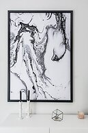 UPSTREET Modernized & Spacious 2BD Apartment in Chalandri