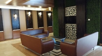 Hotel The Bentree, Bhopal