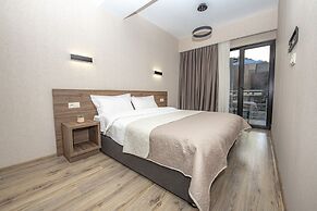 Crystal Resort