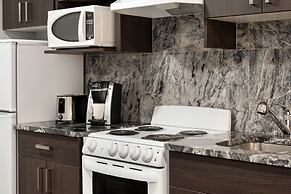 Days Inn by Wyndham Wainwright