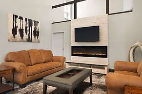 Days Inn by Wyndham Wainwright