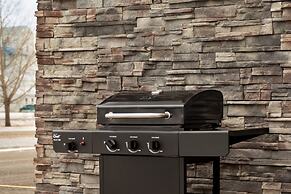 Days Inn by Wyndham Wainwright