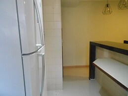 Gohouse - Malta 1104