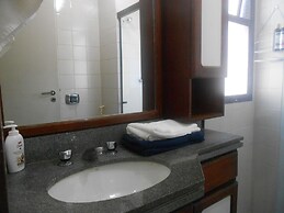 Gohouse - Malta 1104