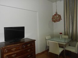 Gohouse - Siqueira 1037